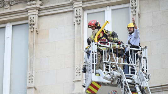 Los Bomberos de A Coruña realizaron un simulacro en María Pita dentro de las actividades de la Semana de la Prevención