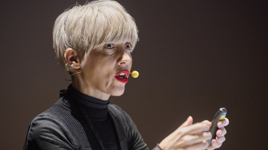 La Domus ha reunido a grandes nombres de la cultura y la tecnología para reflexionar sobre los retos y oportunidades que supone la inteligencia artificial para los sectores culturales y creativos