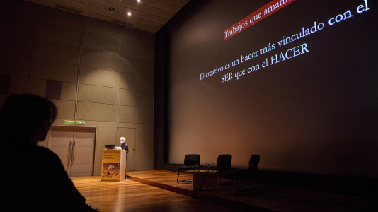 La Domus ha reunido a grandes nombres de la cultura y la tecnología para reflexionar sobre los retos y oportunidades que supone la inteligencia artificial para los sectores culturales y creativos