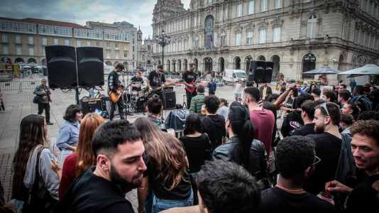 Komando Kombate dio el pistoletazo de salida de las Fiestas en honor a la patrona de la ciudad