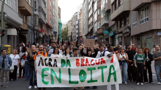 Alrededor de 1.000 personas marcharon por A Coruña
