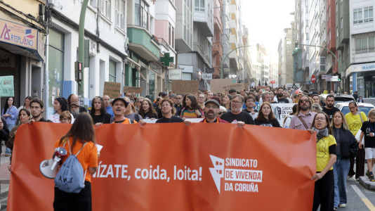 Alrededor de 1.000 personas marcharon por A Coruña
