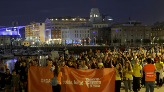 Alrededor de 1.000 personas marcharon por A Coruña