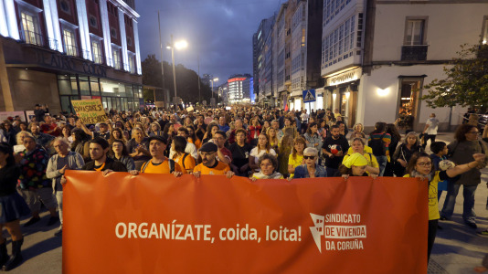 Alrededor de 1.000 personas marcharon por A Coruña