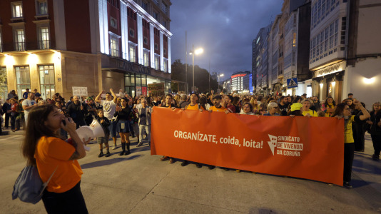 Alrededor de 1.000 personas marcharon por A Coruña