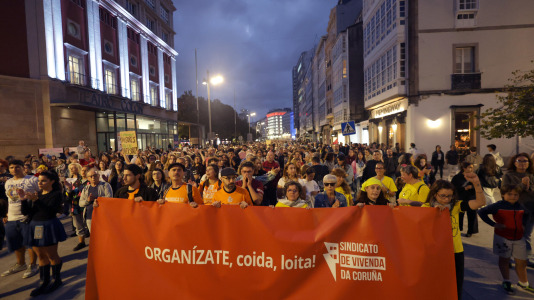 Alrededor de 1.000 personas marcharon por A Coruña
