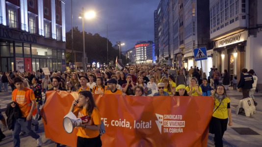Alrededor de 1.000 personas marcharon por A Coruña