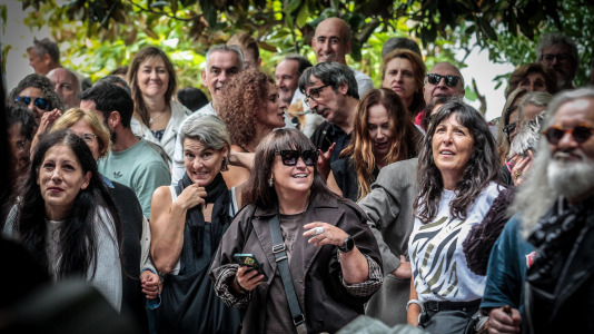 Pulpo y churrasco en la plaza de Azcárraga para el día mayor de las fiestas, amenizado con el concierto de Os Revenidos