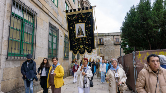 Desde la iglesia de Santo Domingo partió la patrona de la ciudad, la virgen del Rosario, en su tradicional procesión por las calles de la Ciudad Vieja