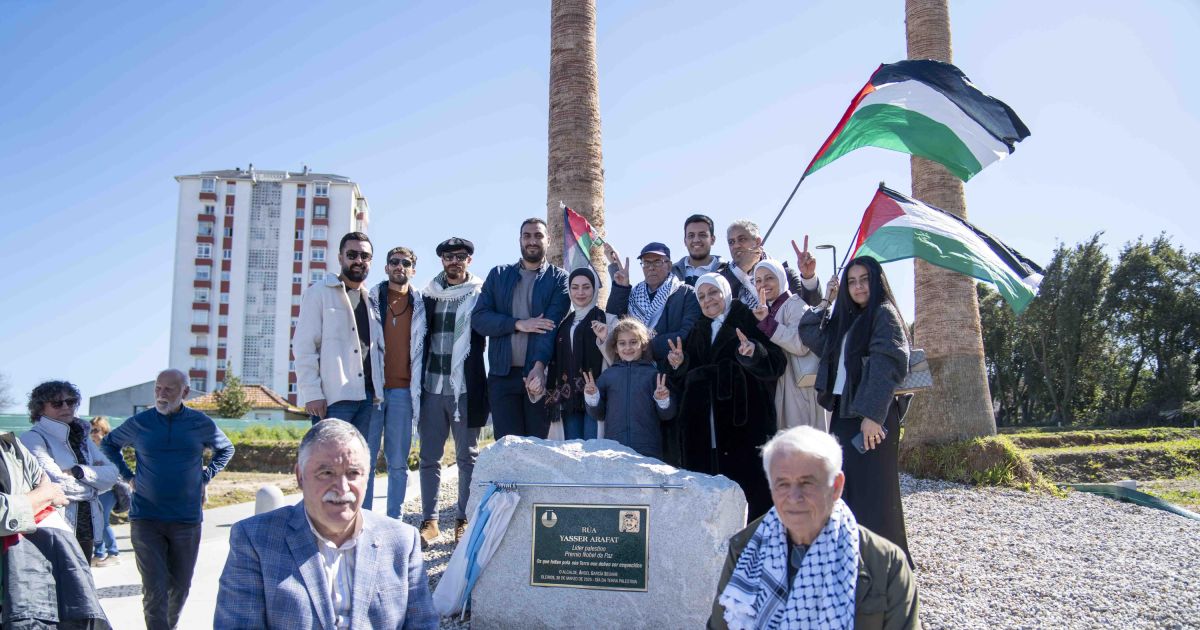 Yasser Arafat, un “home de paz” que ya tiene su calle en Santa Cruz, en ...