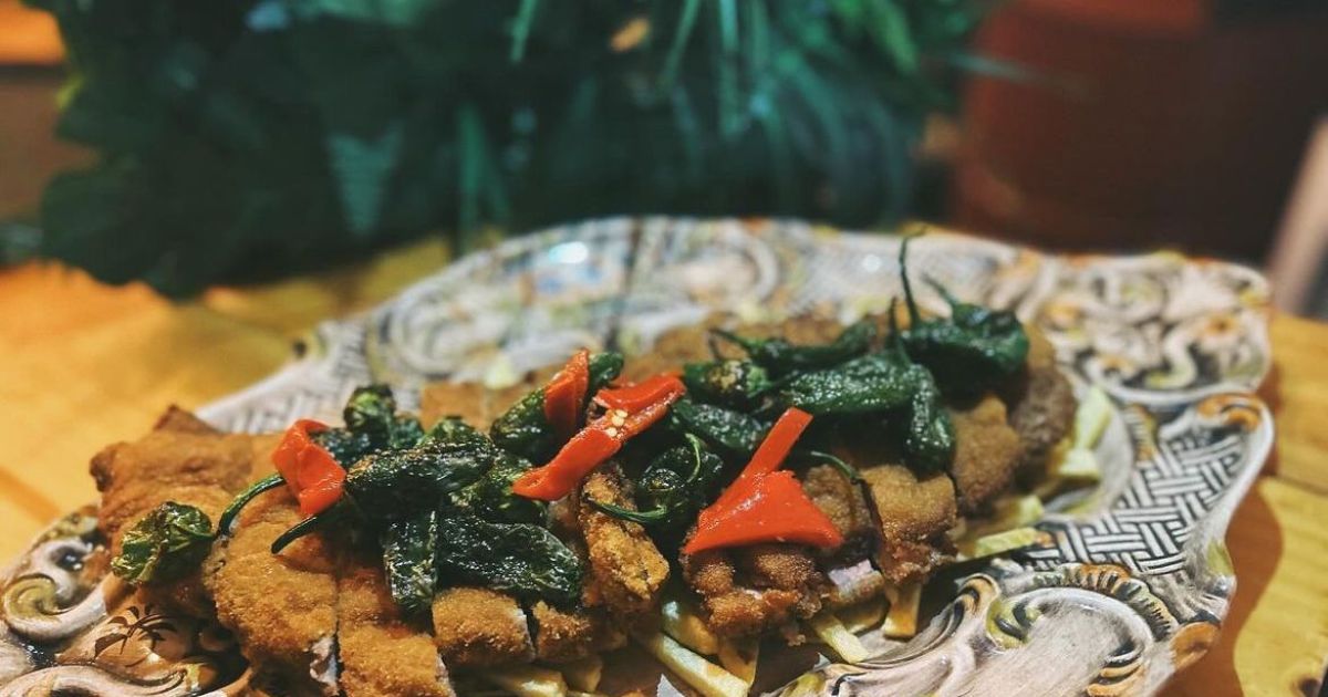 La Tabarra: cocina tradicional con sabores internacionales en la Plaza ...