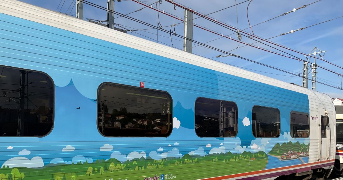 Comienza el programa de Trenes Turísticos de Galicia con la ruta de las Camelias en Flor